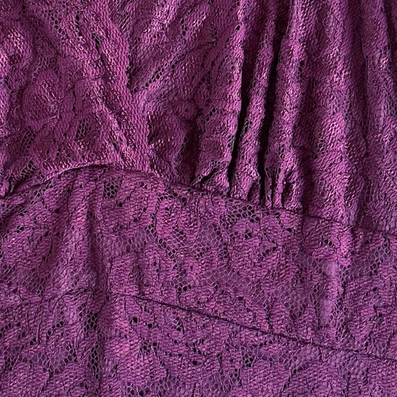 Kiyonna Plum Scalloped Lace Boudoir Dress Kiyonna Size 2 - 18/20 - Picture 7 of 12